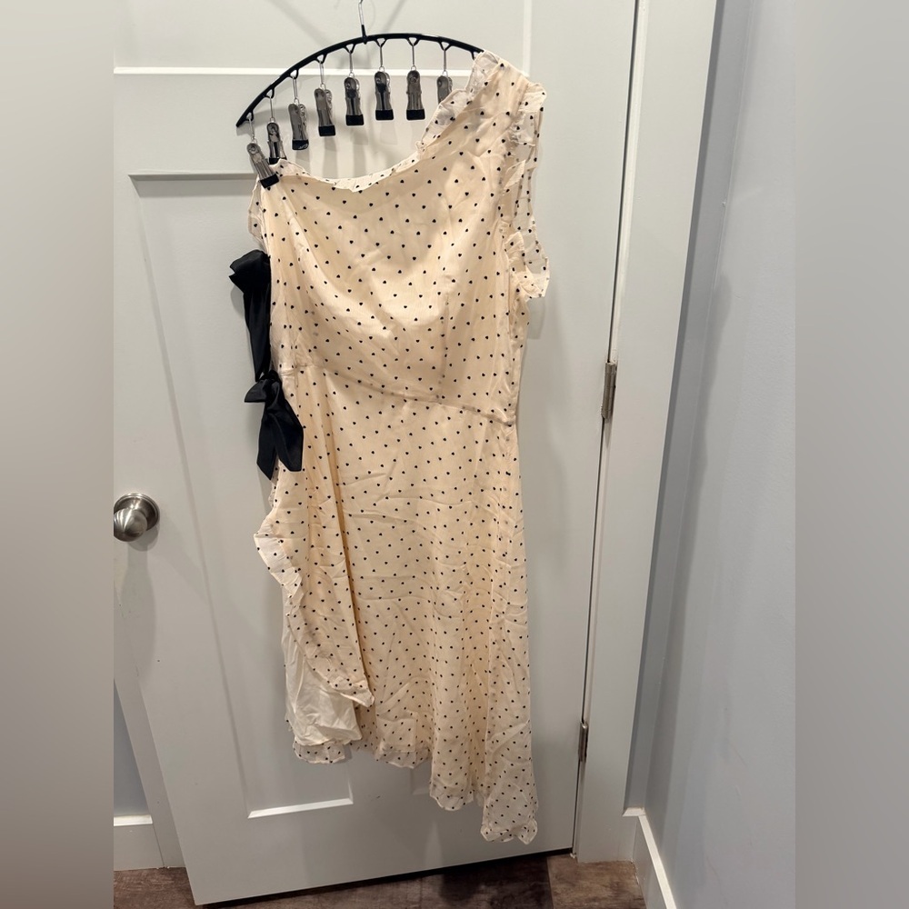 Choosy NWT Cream Heart Print Chiffon Dress Bow Neck Ruffle Hem Size 12 - Picture 8 of 12